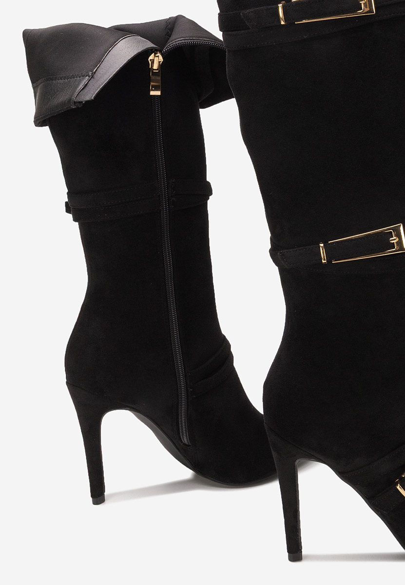 Ernesia fekete tűsarkú csizma