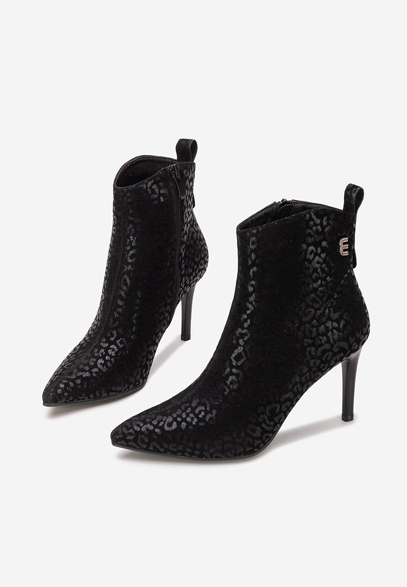 Vanessia fekete tűsarkú bokacipő