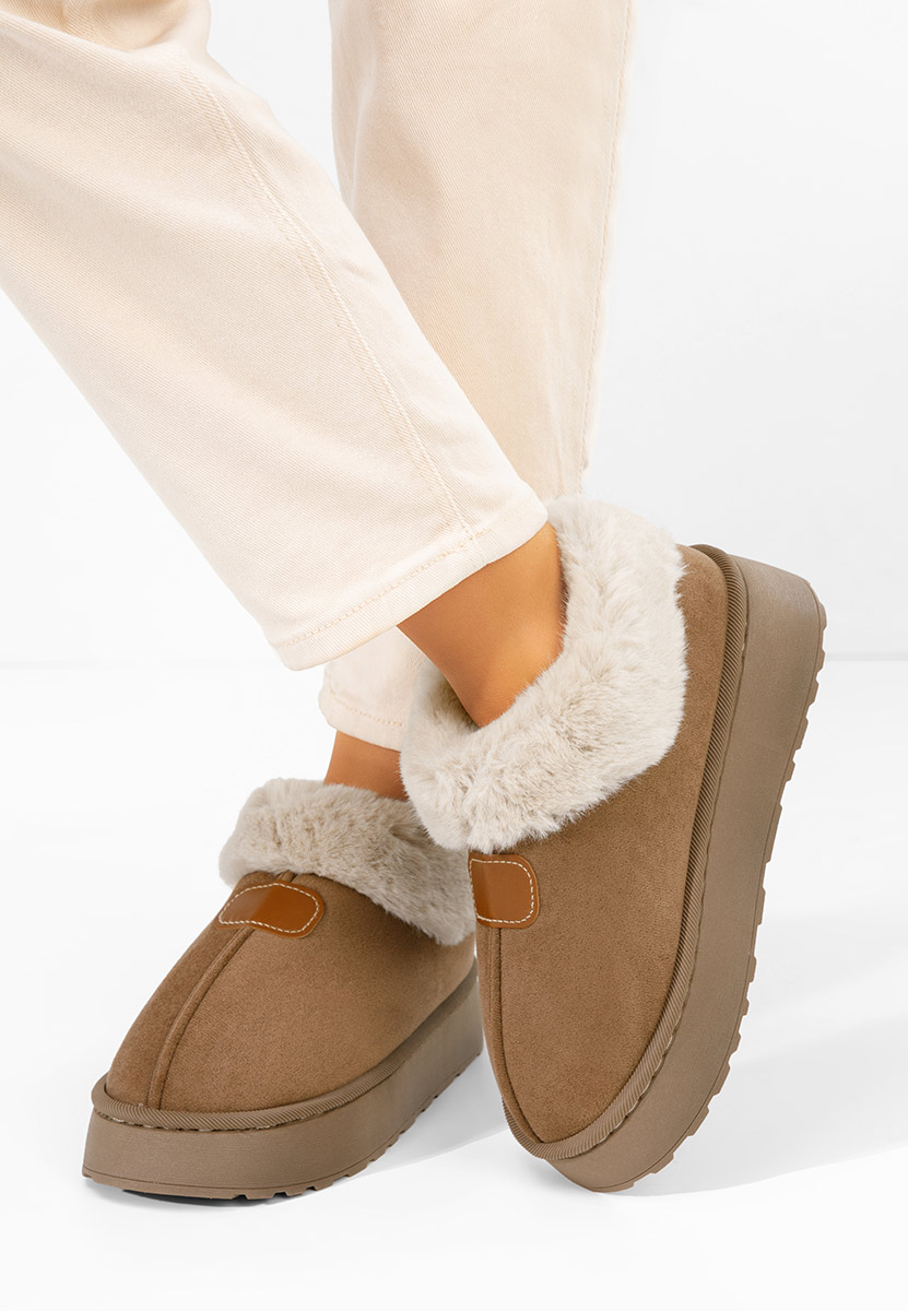 Elarva barna telitalpú platform bokacsizma