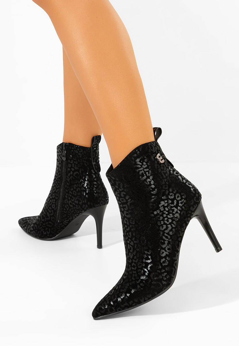 Vanessia fekete tűsarkú bokacipő