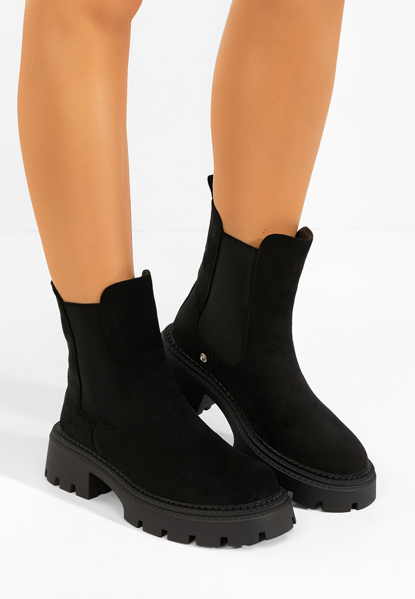 Ginesia fekete rövid szárú csizma