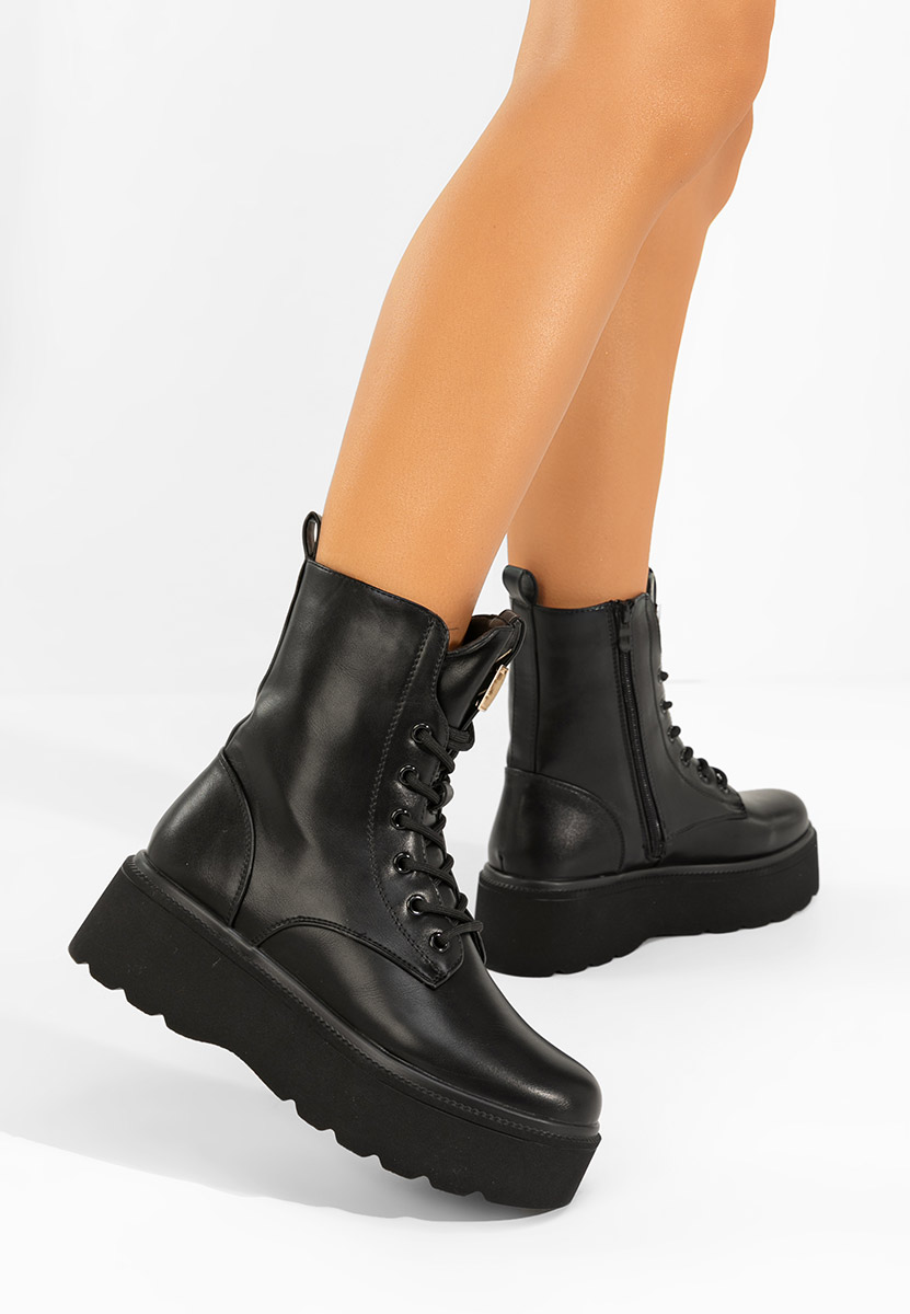 Alissia fekete telitalpú platform bakancs