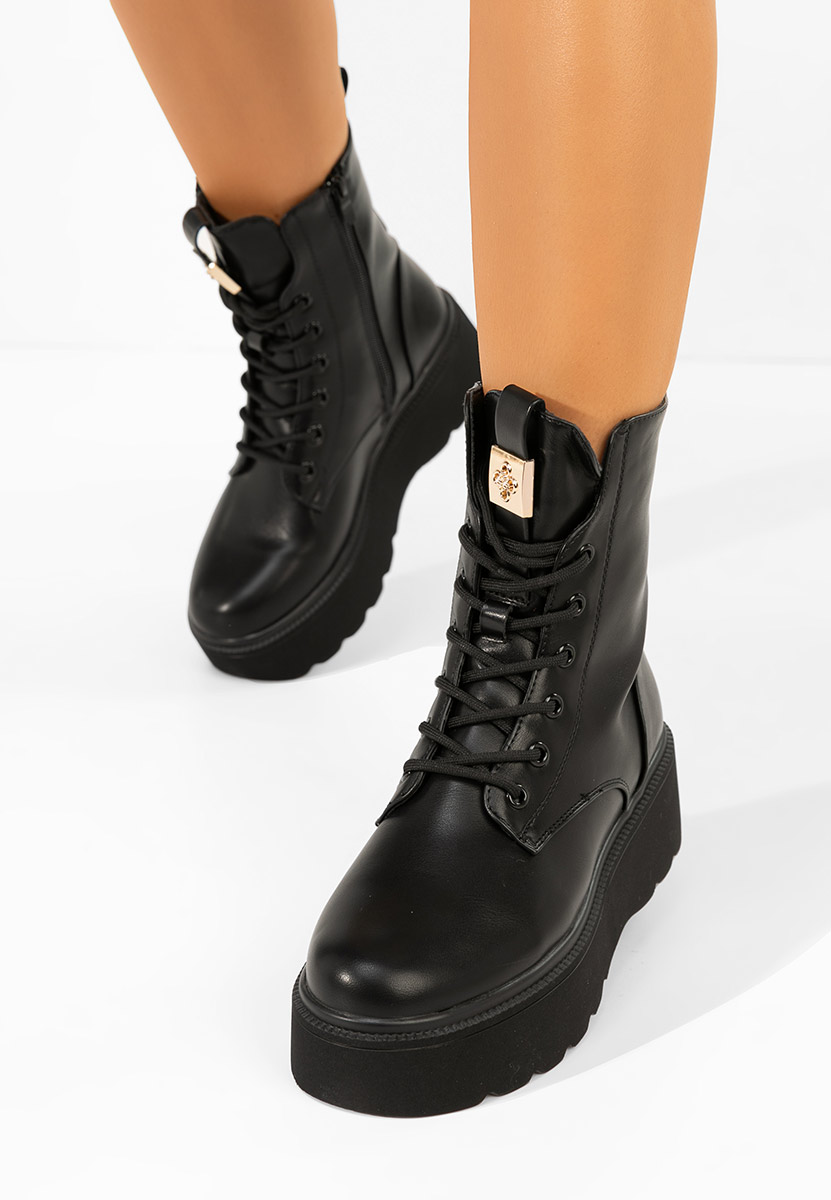 Alissia fekete telitalpú platform bakancs