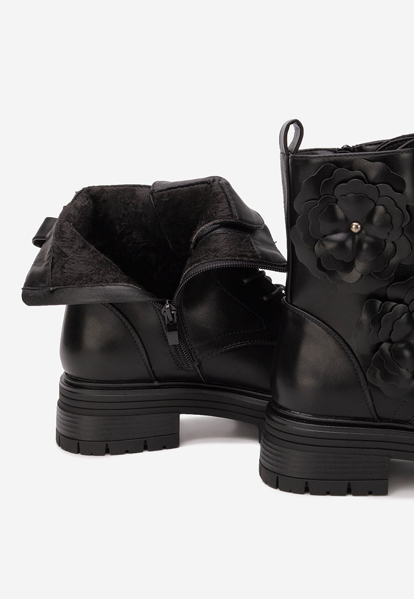 Penda fekete női telitalpú bokacsizma