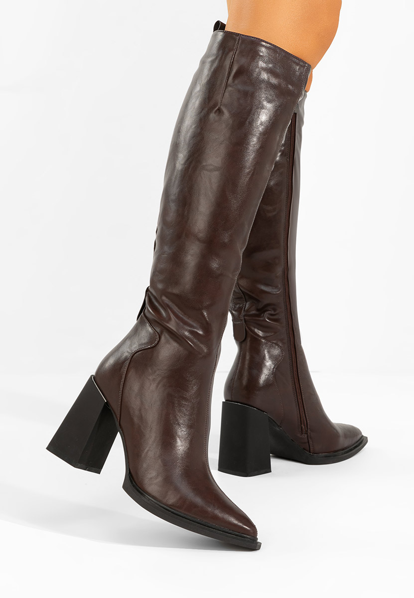 Ricardia barna magassarkú csizma