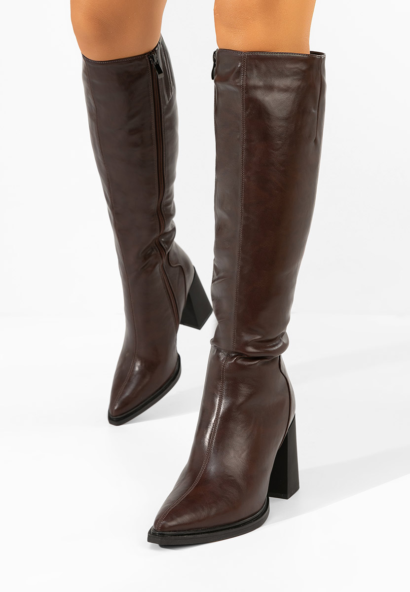 Ricardia barna magassarkú csizma