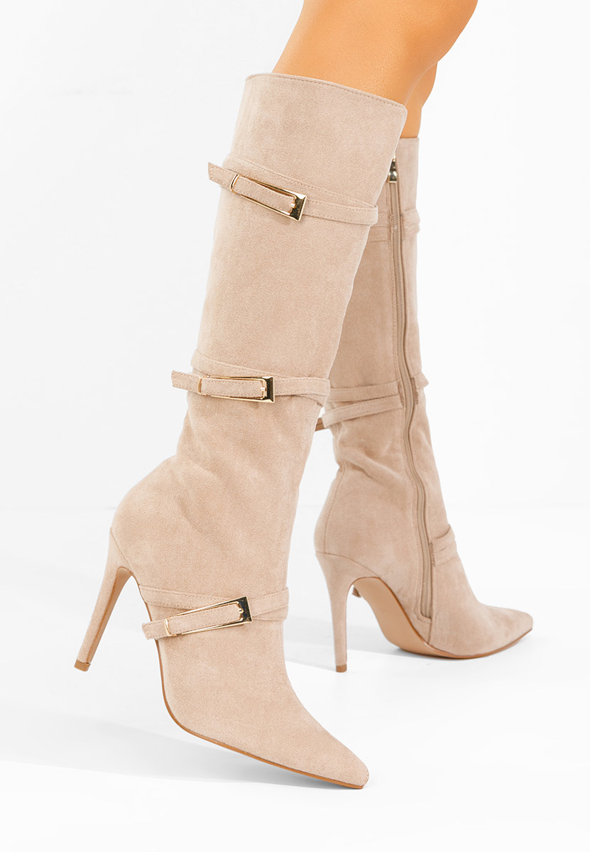 Ernesia bézs tűsarkú csizma