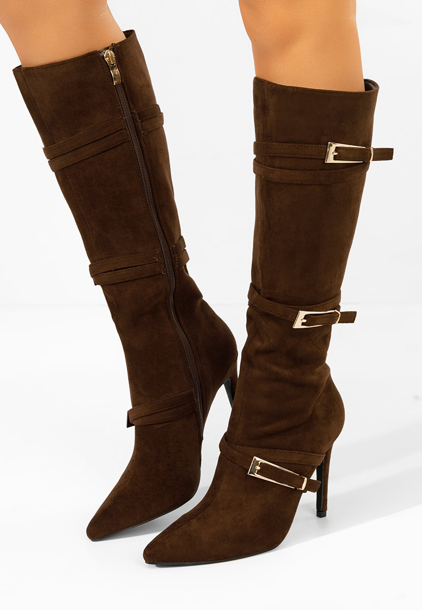 Ernesia barna tűsarkú csizma