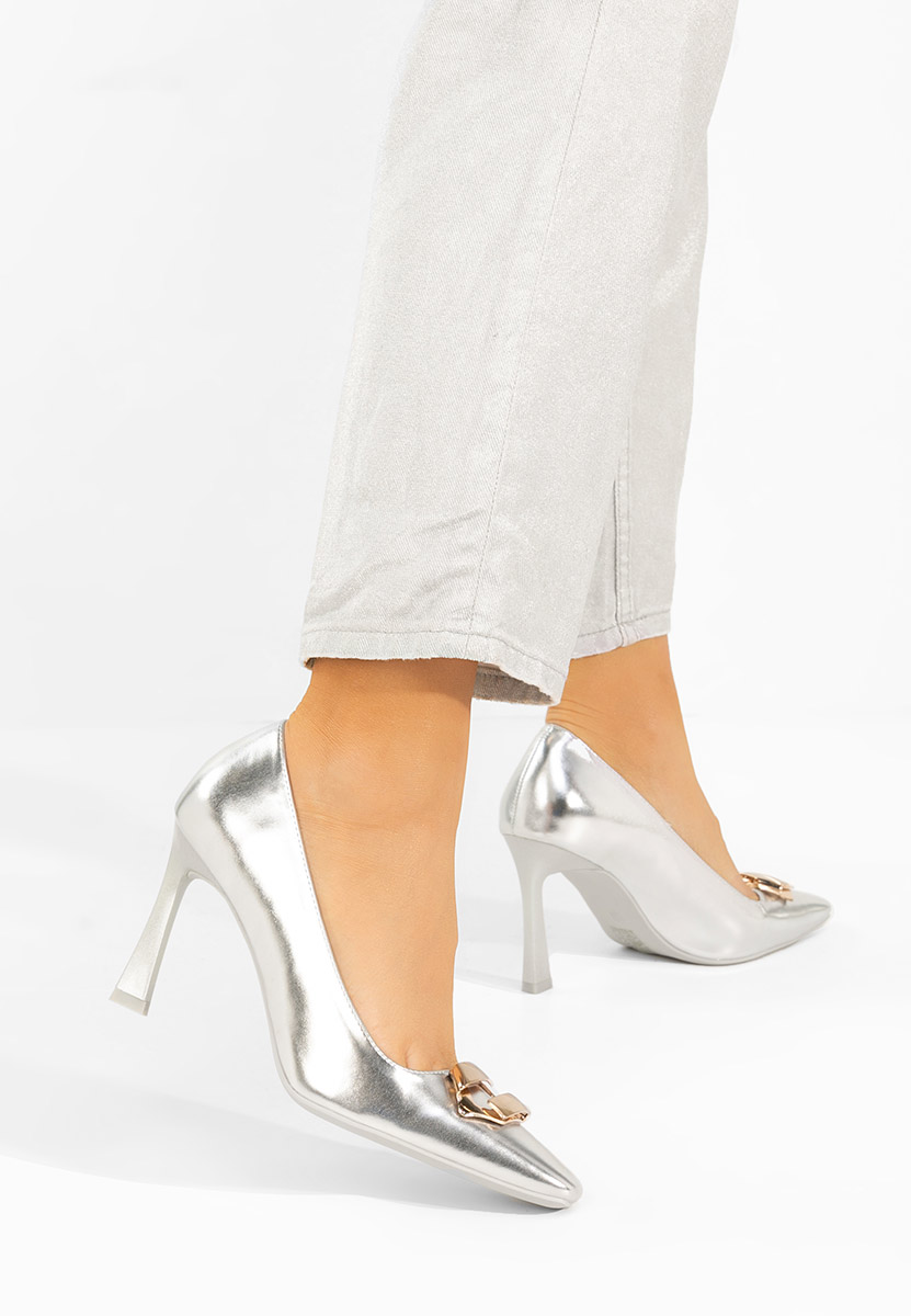 Xeresa ezüst tűsarkú cipő 