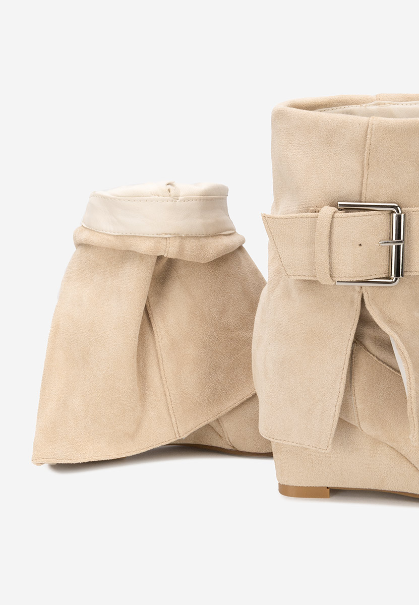 Irinea bézs női platform bokacsizma