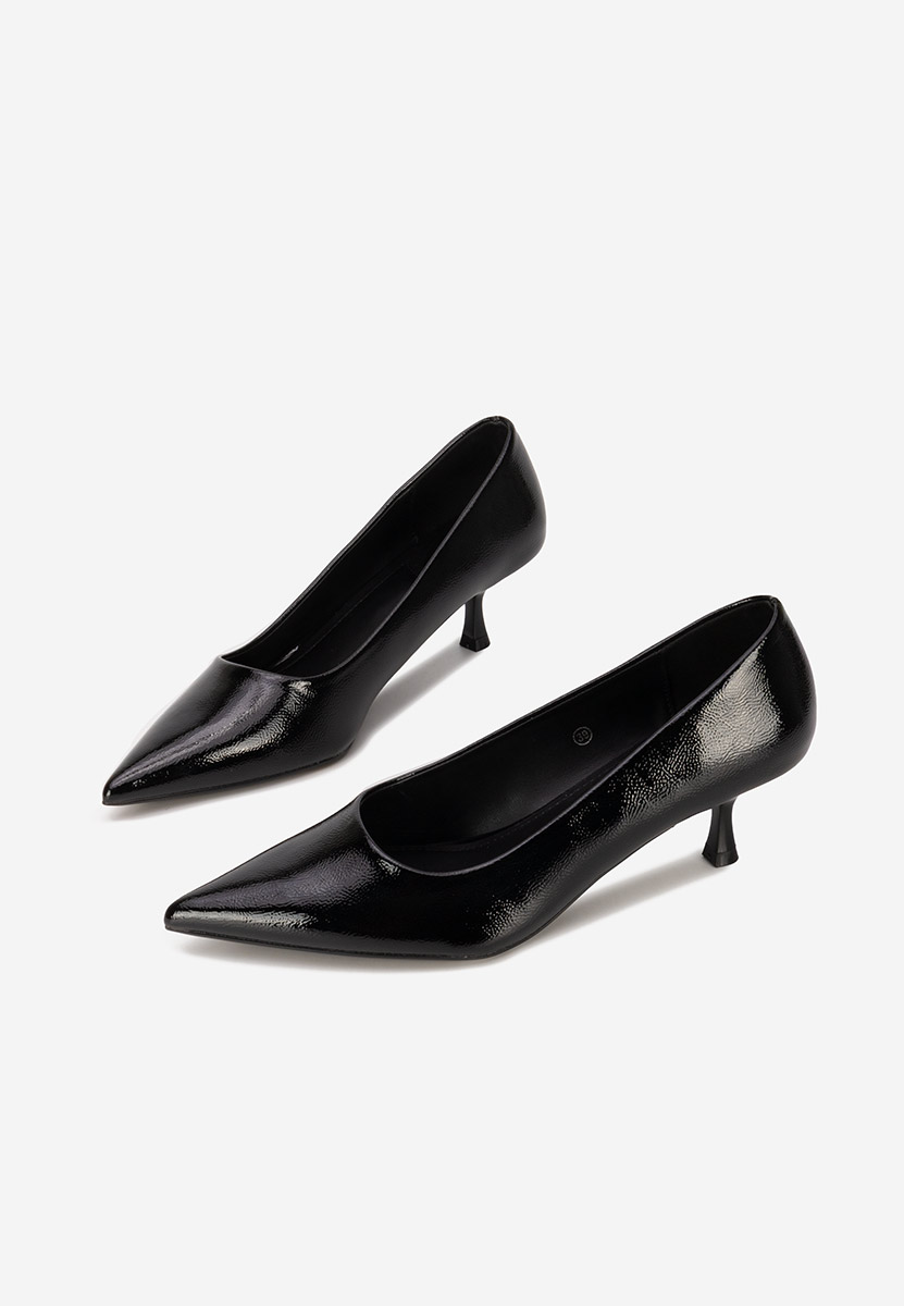 Dianela fekete alacsony sarkú körömcipő