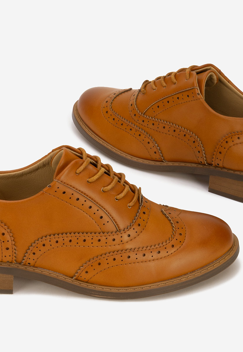Cilora camel női brogue cipő