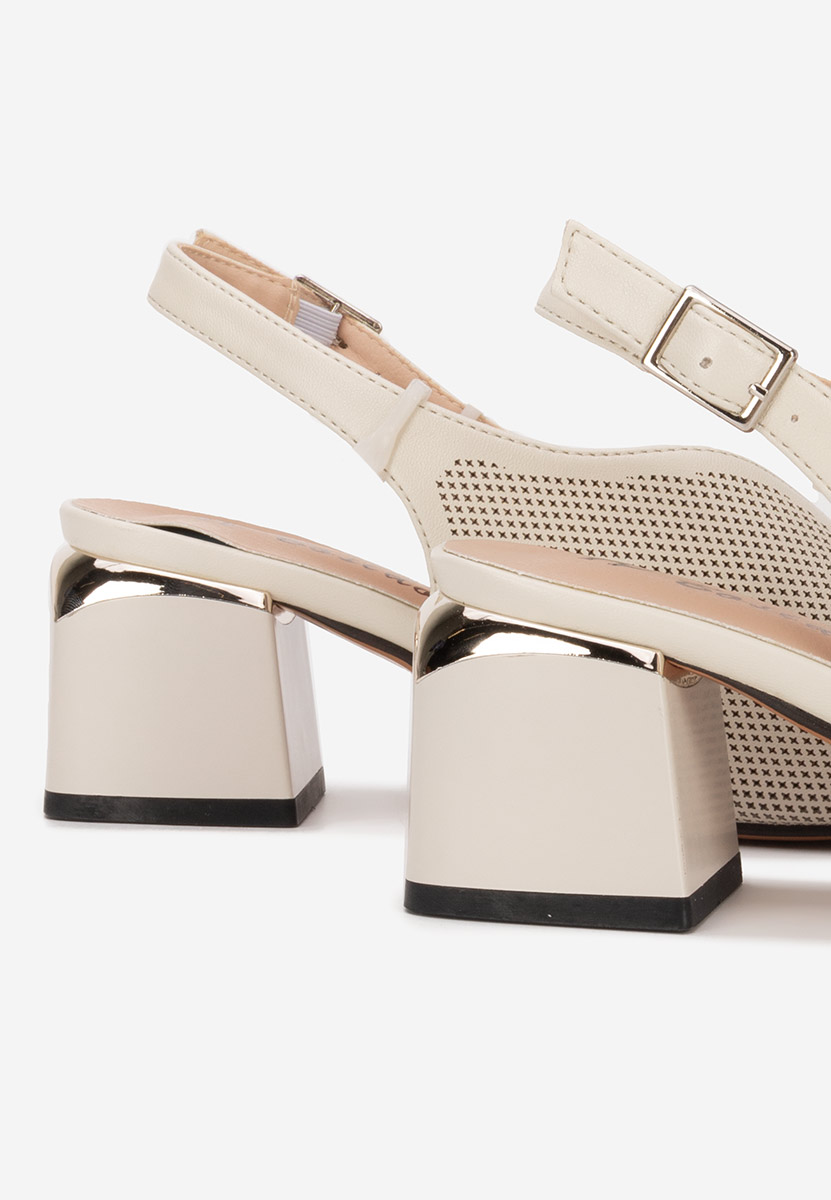 Lacie bézs vastag sarkú szandál 