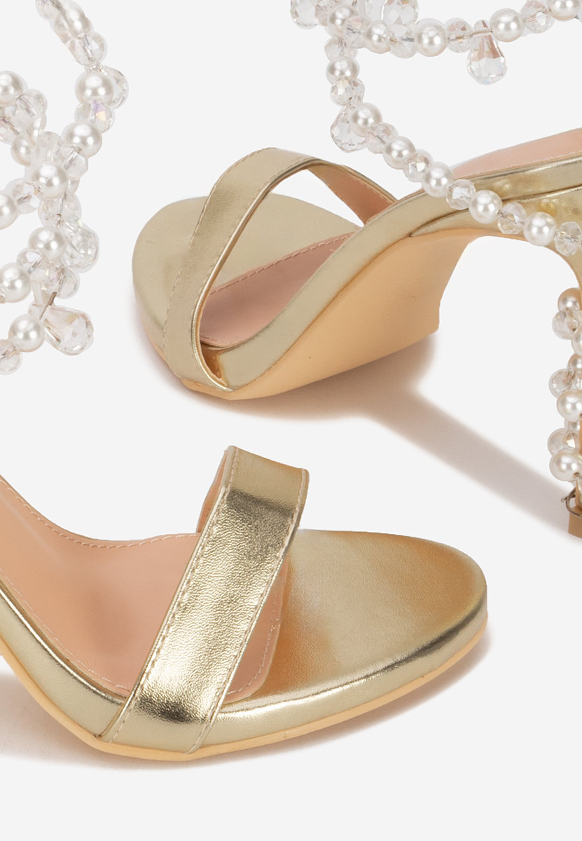 Amaia aranyszínü tűsarkú szandál