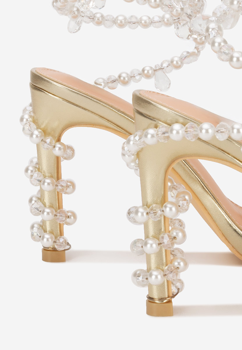 Amaia aranyszínü tűsarkú szandál