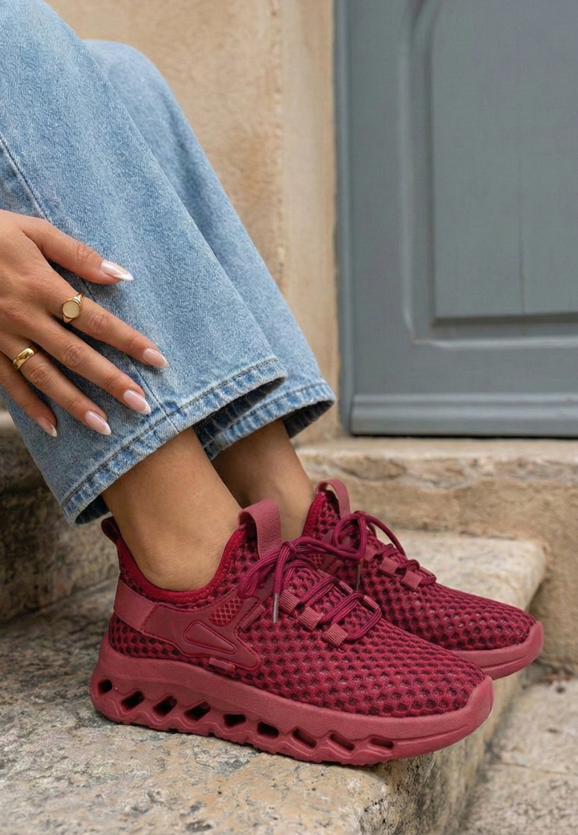 Martynna borvörös női sportcipő