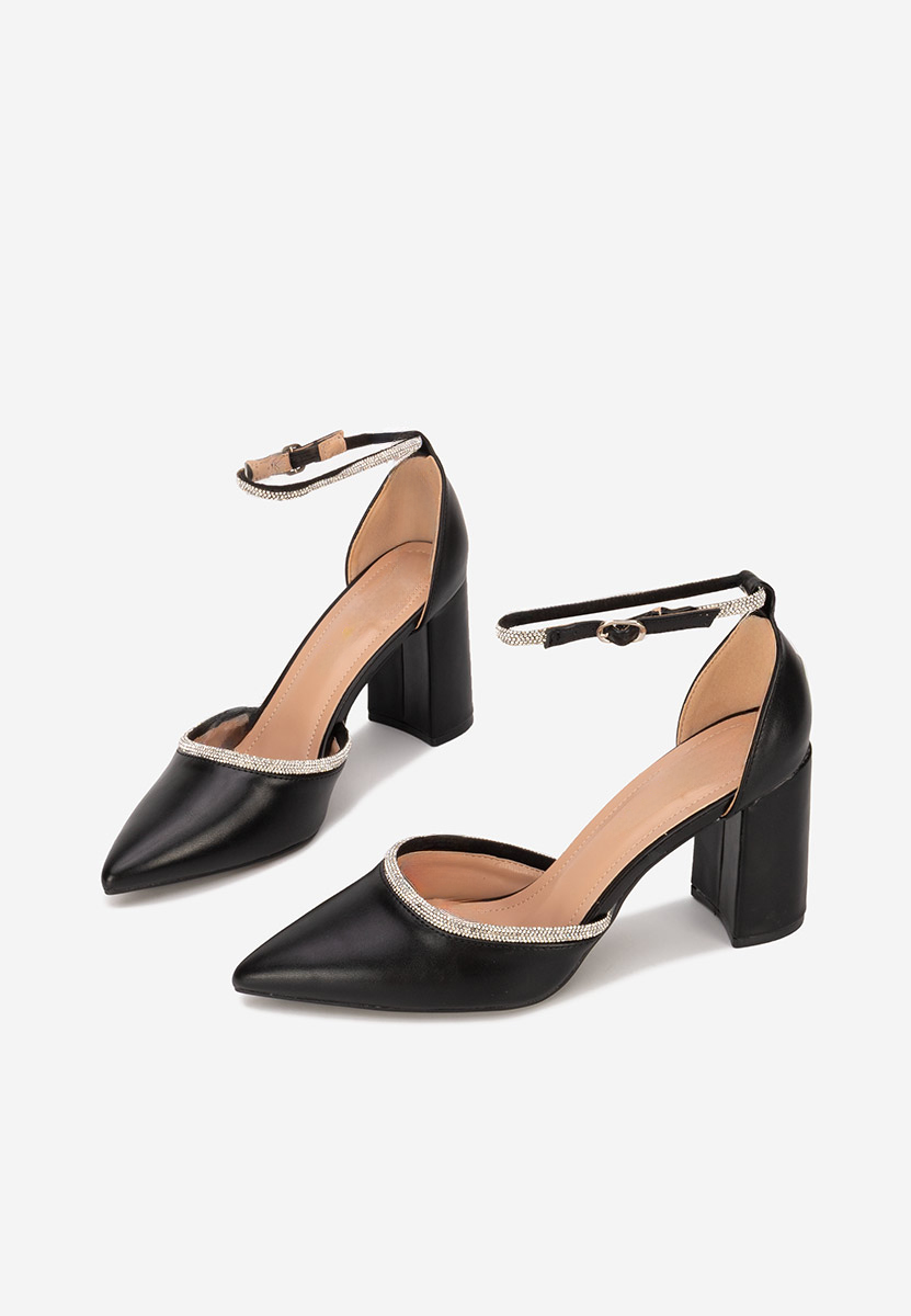 Iustina fekete elegáns magassarkú cipő