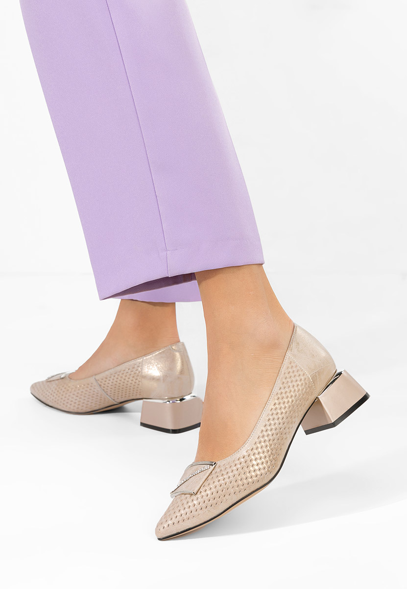 Jennie bézs vastag sarkú magassarkú 