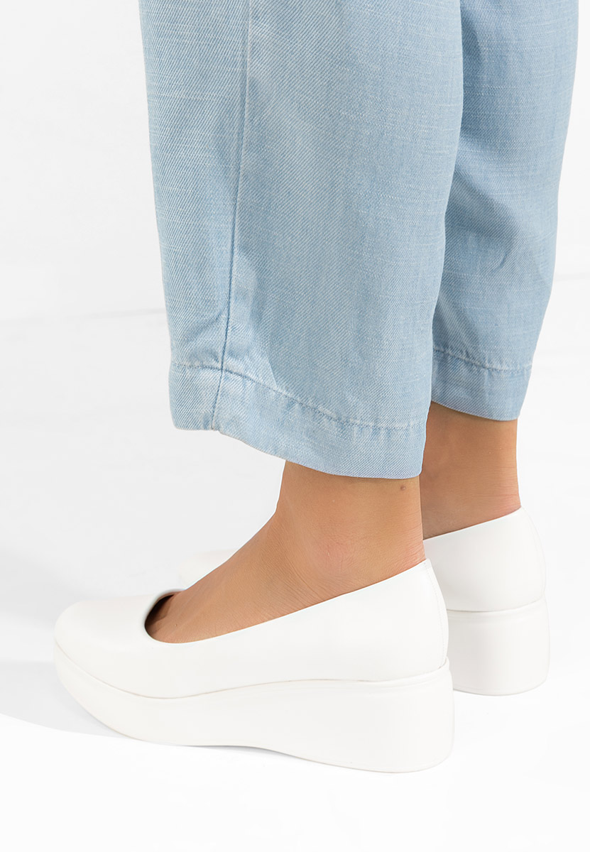 Milanca fehér platform félcipő