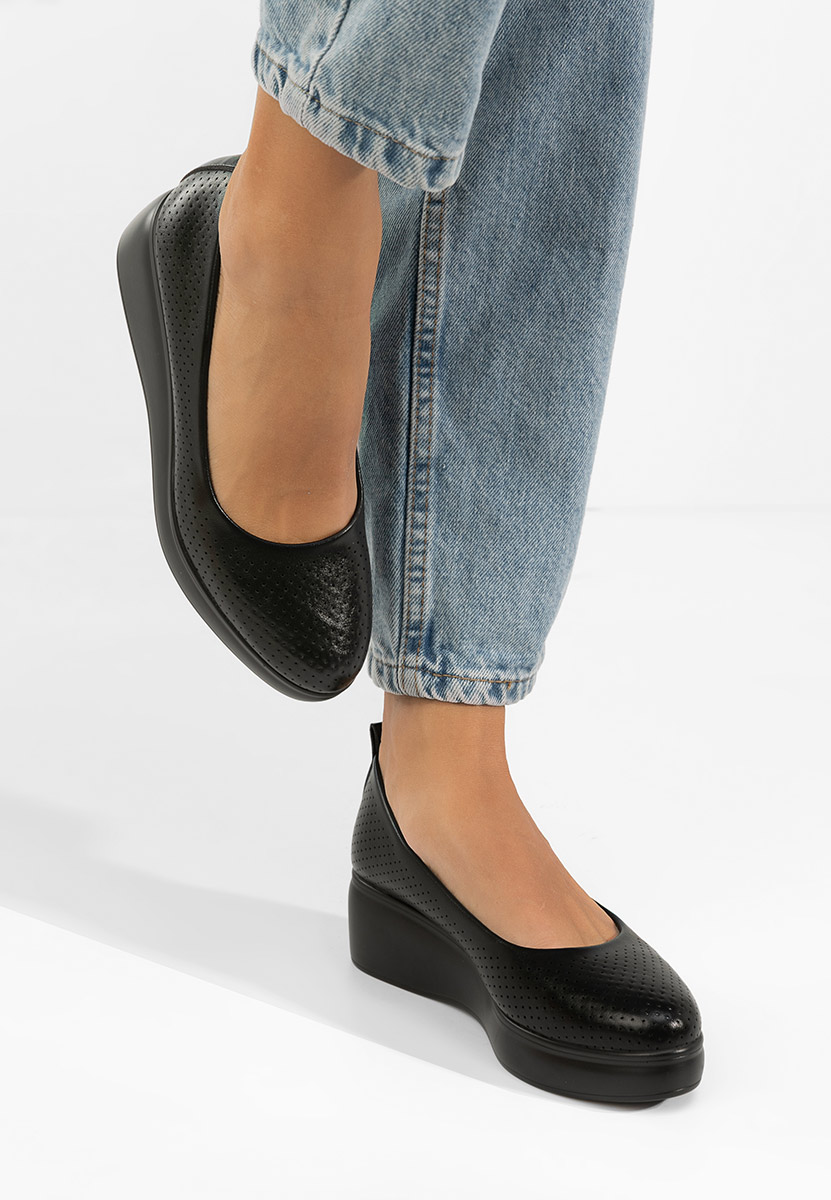 Danetia fekete telitalpú platform cipő