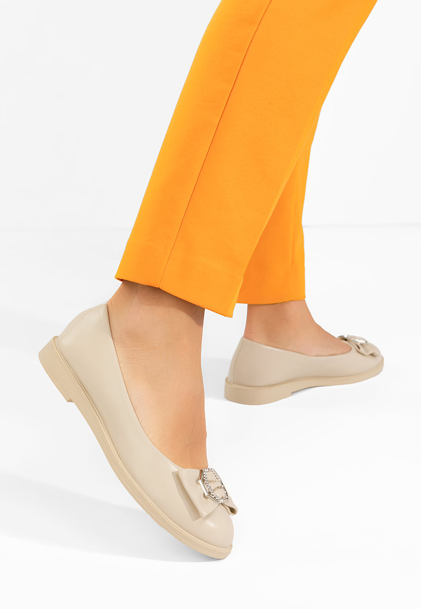 Briania  női balerina