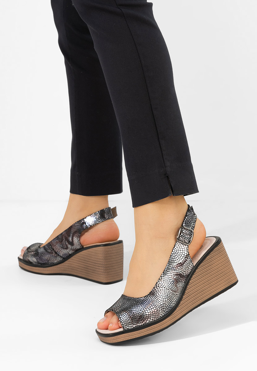 Samiria fekete bőr platform szandál