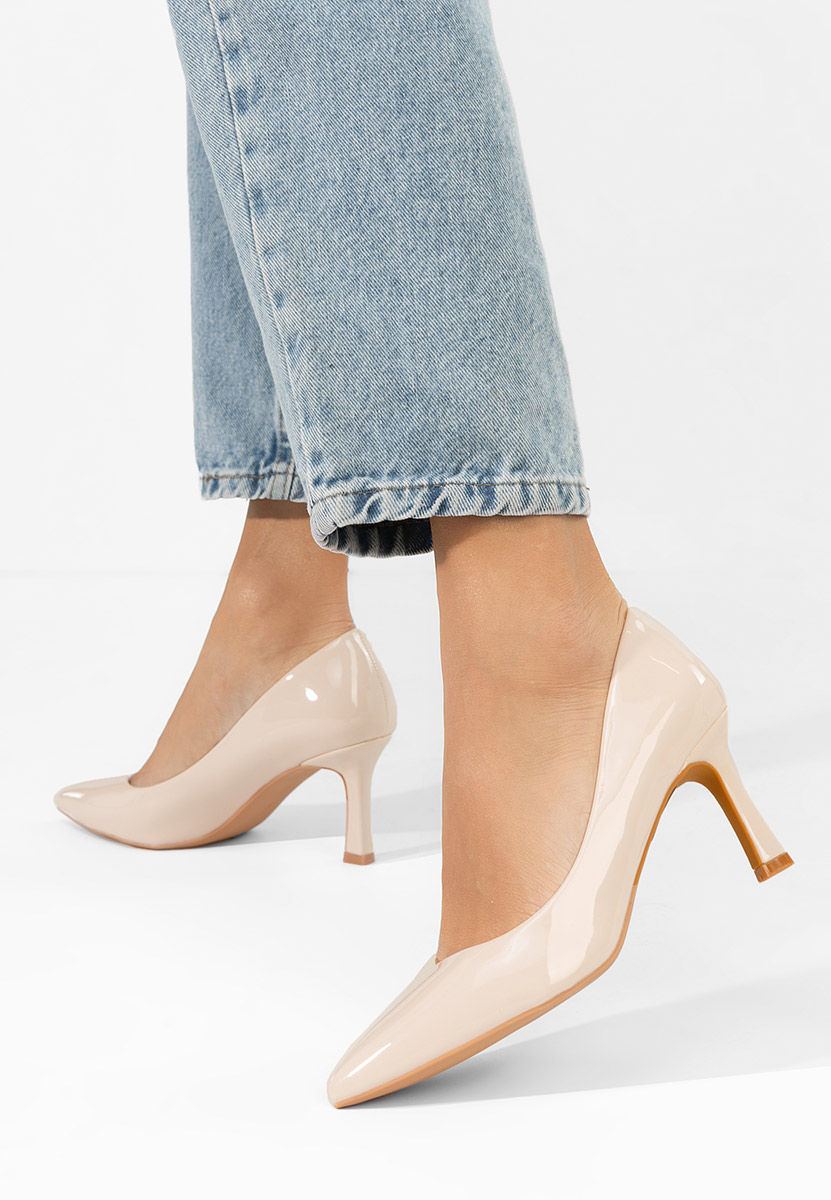 Patricka bézs tűsarkú cipő 