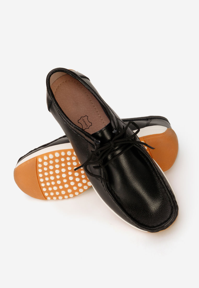 Solenia fekete bőr mokaszin