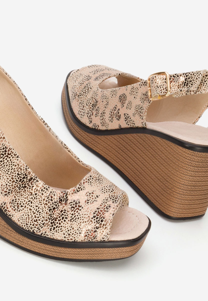 Samiria aranyszínü bőr platform szandál