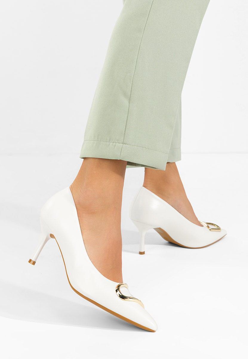 Cecinia fehér tűsarkú cipő 