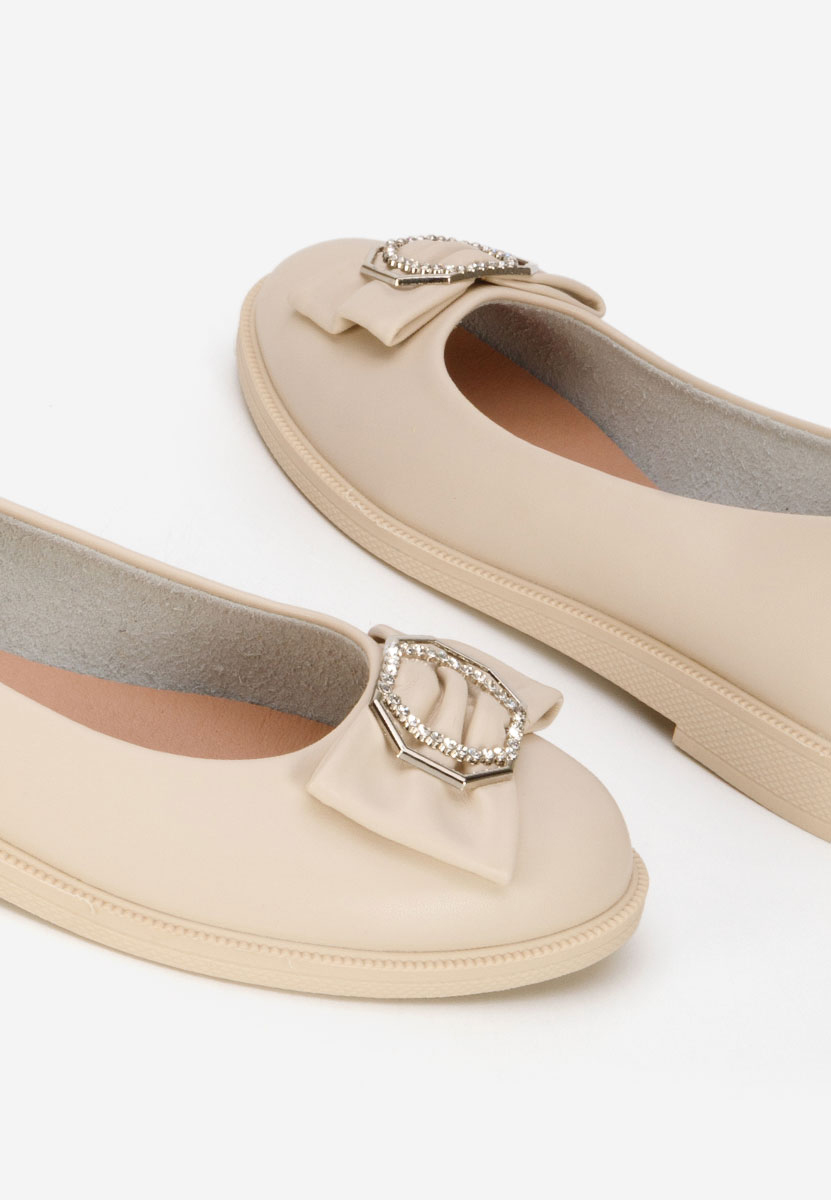 Briania  női balerina