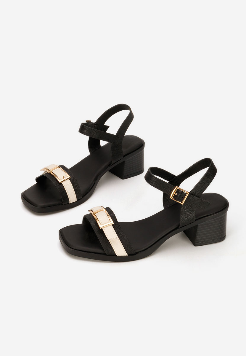 Iustinia fekete vastag sarkú szandál 