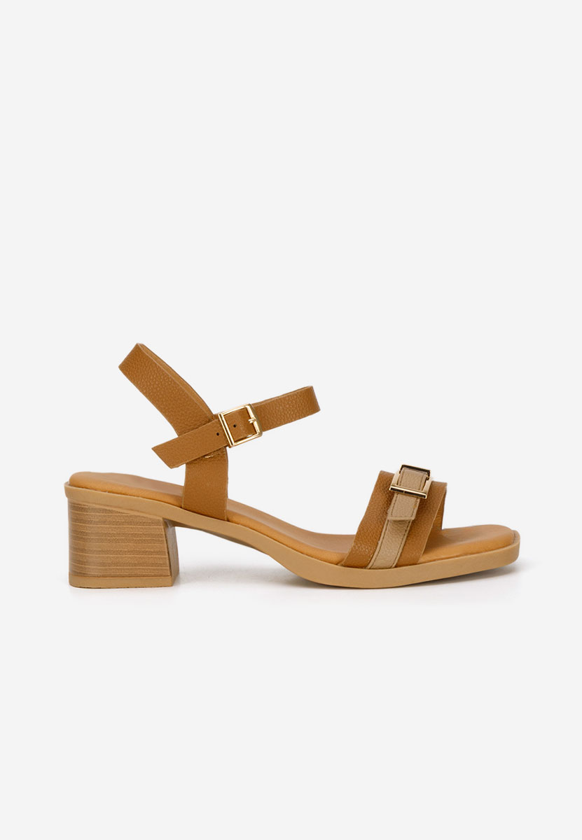 Iustinia camel vastag sarkú szandál 