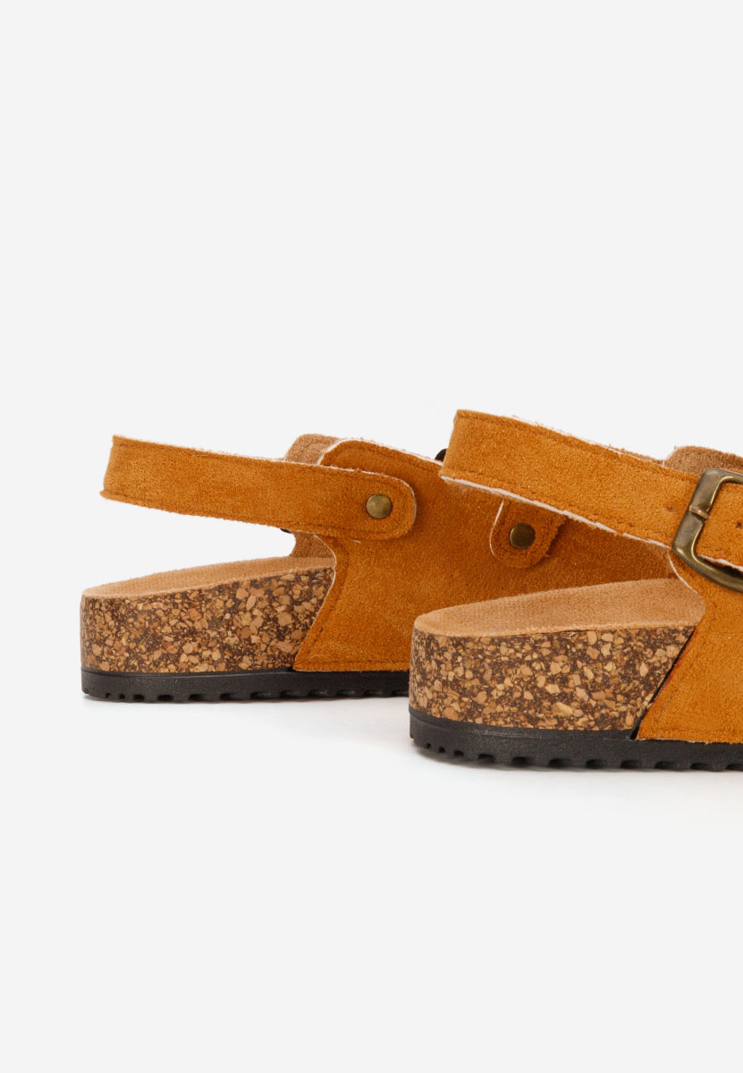 Nedenia camel női klumpa