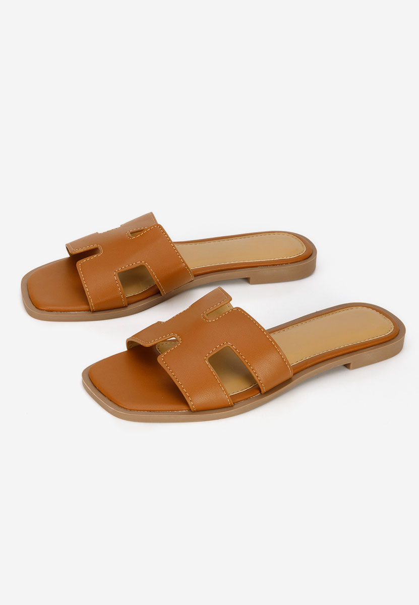 Lecya camel sarok nélküli papucs