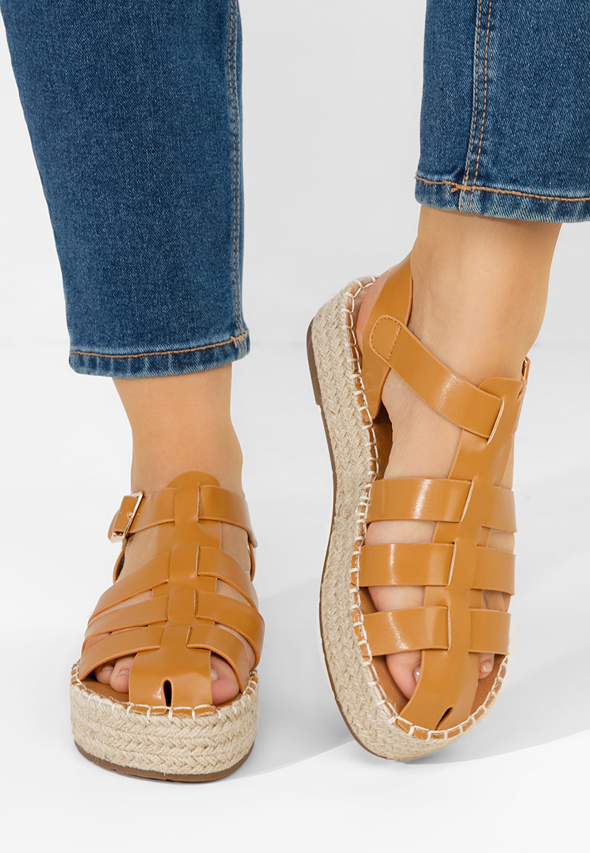 Reliama camel platform szandál szandál