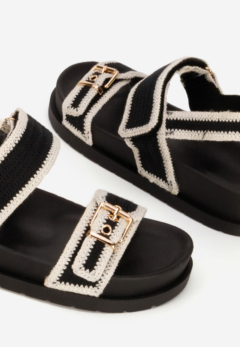 Sharma fekete lapos szandál