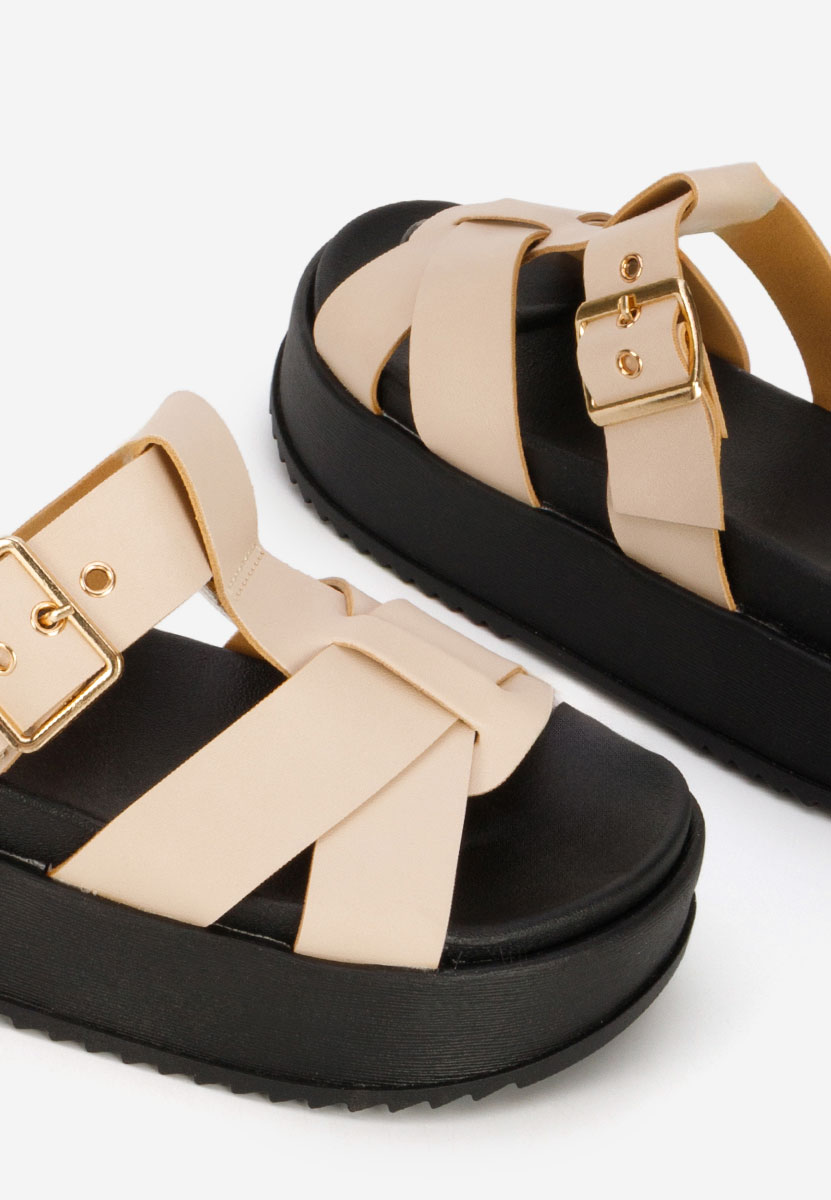 Inaria bézs telitalpú platform papucs