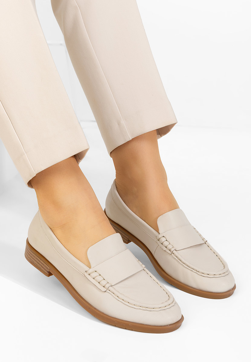 Lariona v2 bézs bőr mokaszin női