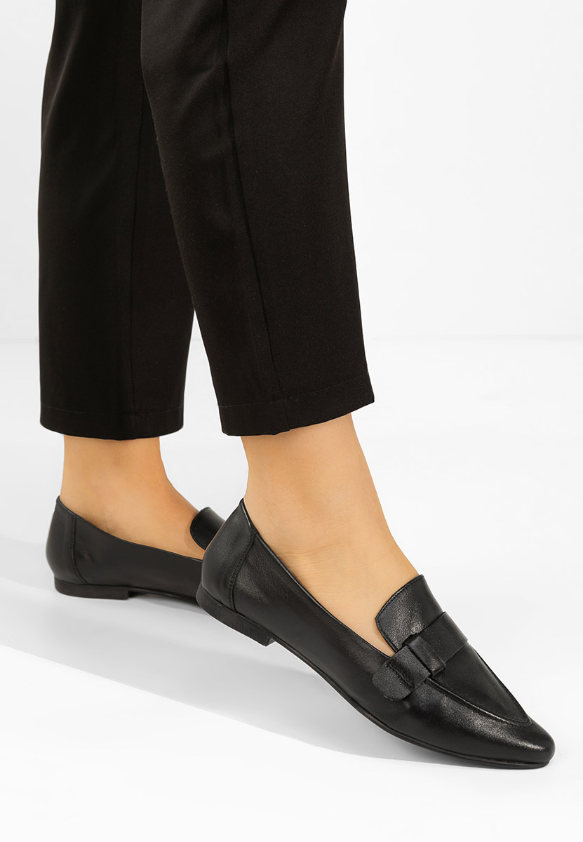 Catrinelia fekete bőr mokaszin női