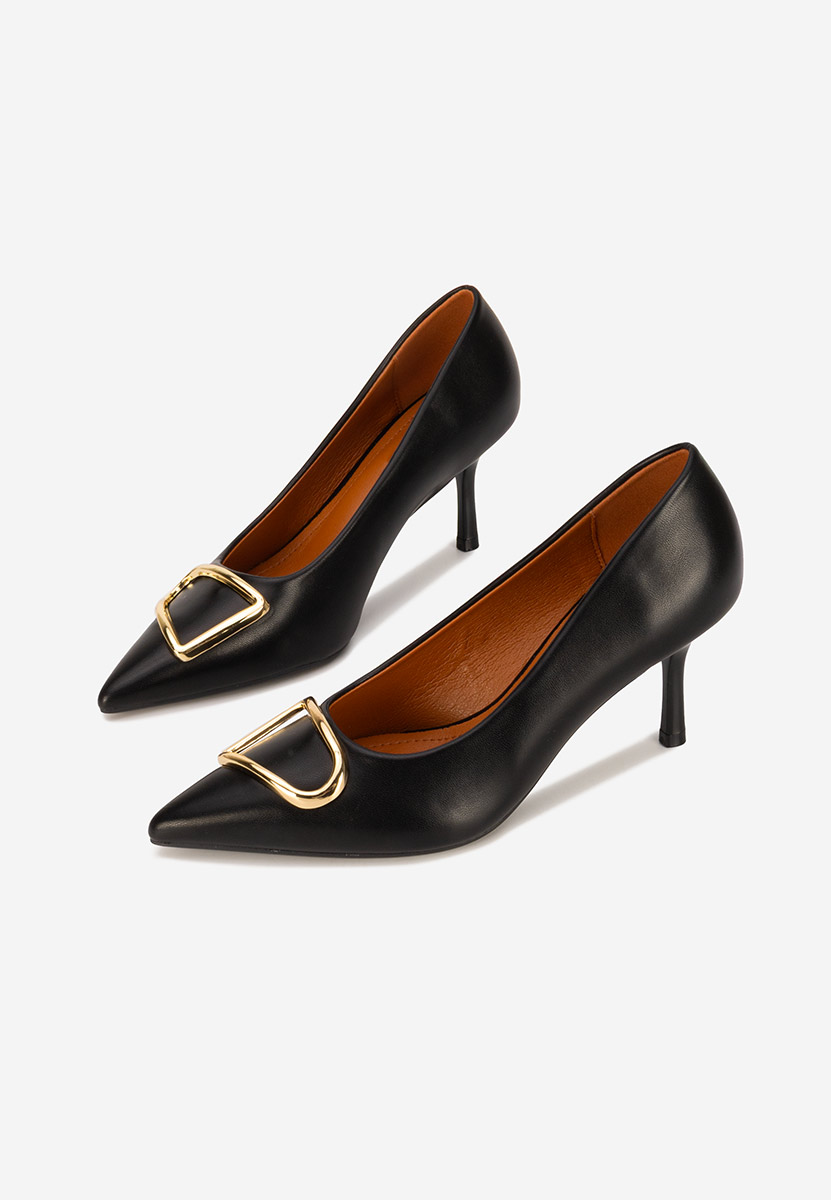 Cecinia fekete tűsarkú cipő 