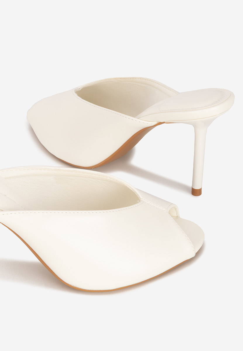 Sidina fehér magassarkú papucs