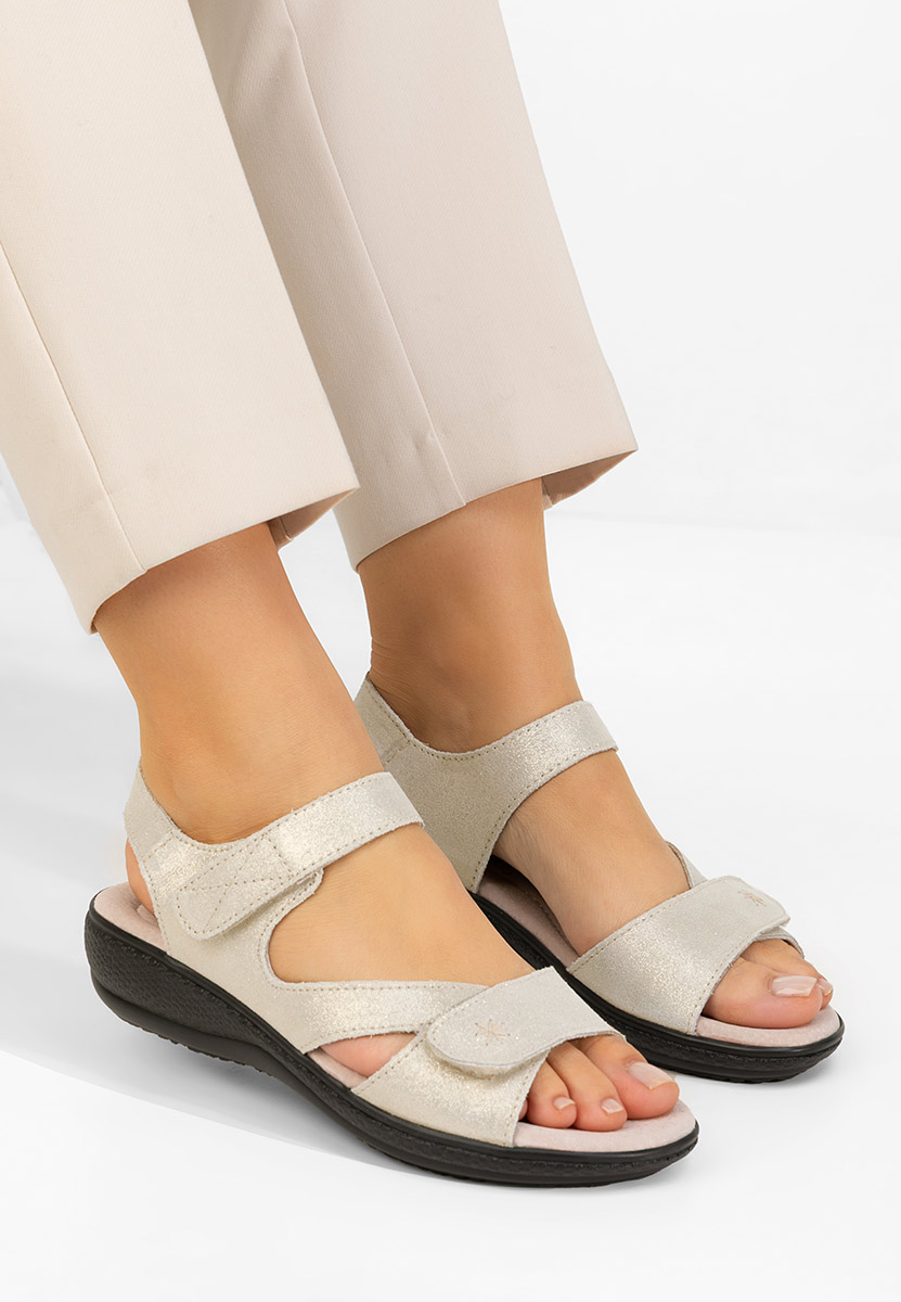 Cruella aranyszínü bőr szandál