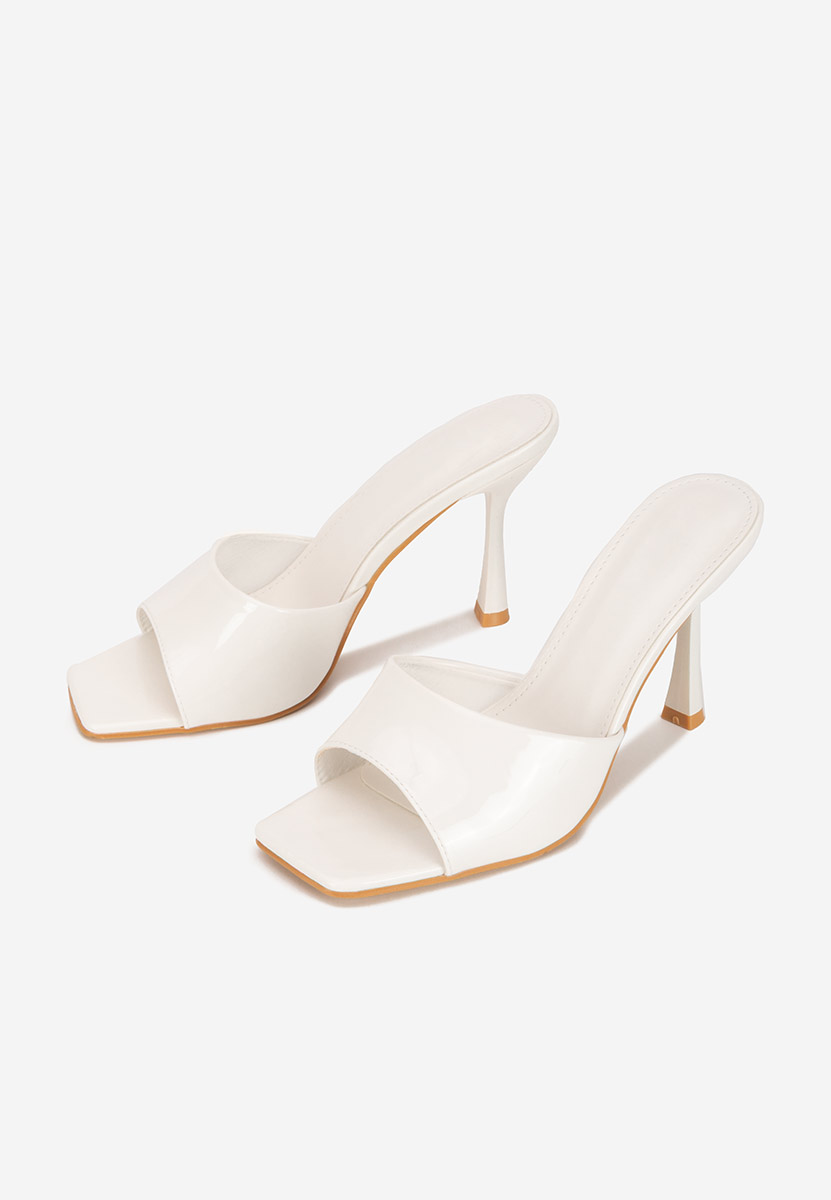 Eliseia fehér magassarkú papucs