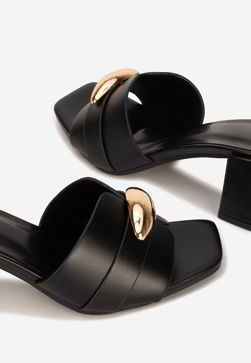 Siminea fekete magassarkú papucs