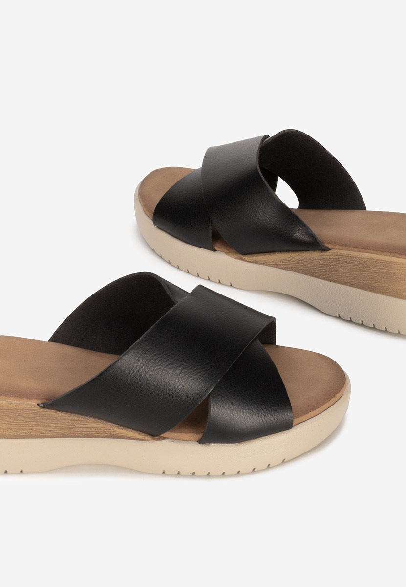 Jadie fekete telitalpú platform papucs