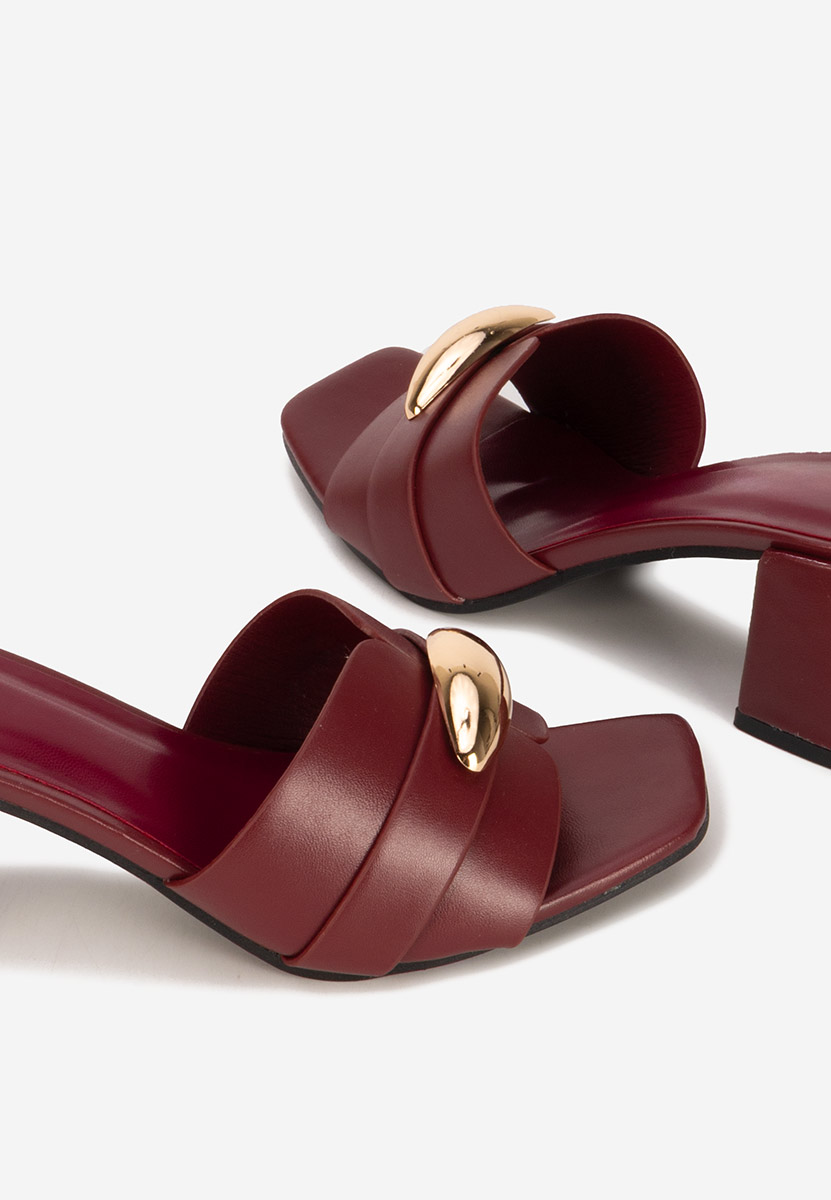 Siminea borvörös magassarkú papucs