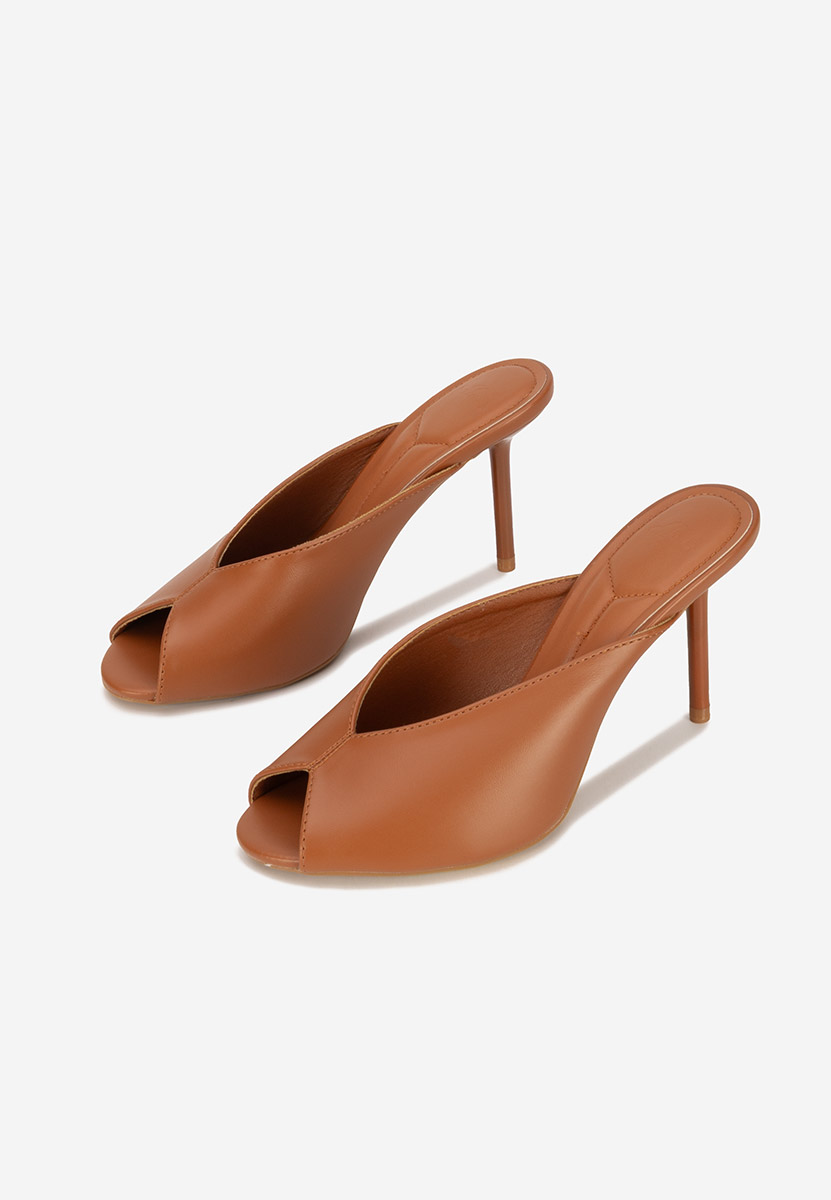 Sidina camel magassarkú papucs