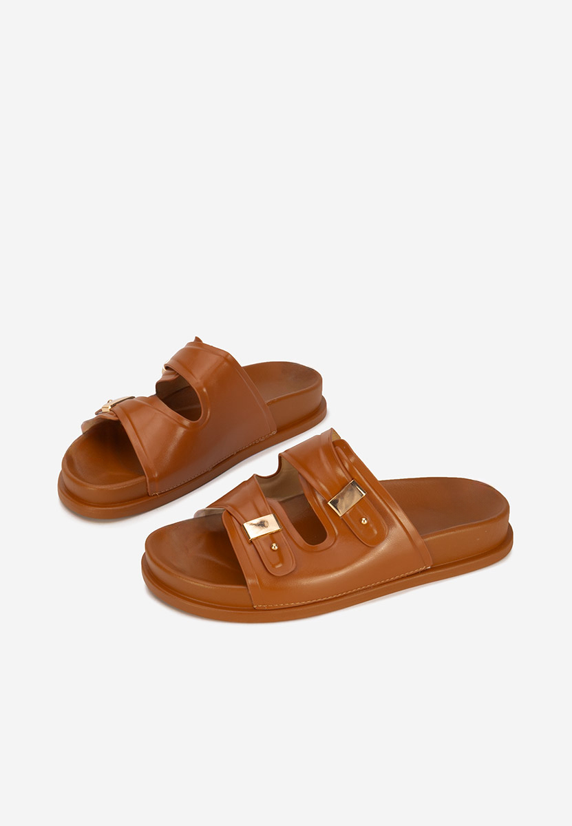 Carmenta camel telitalpú platform papucs