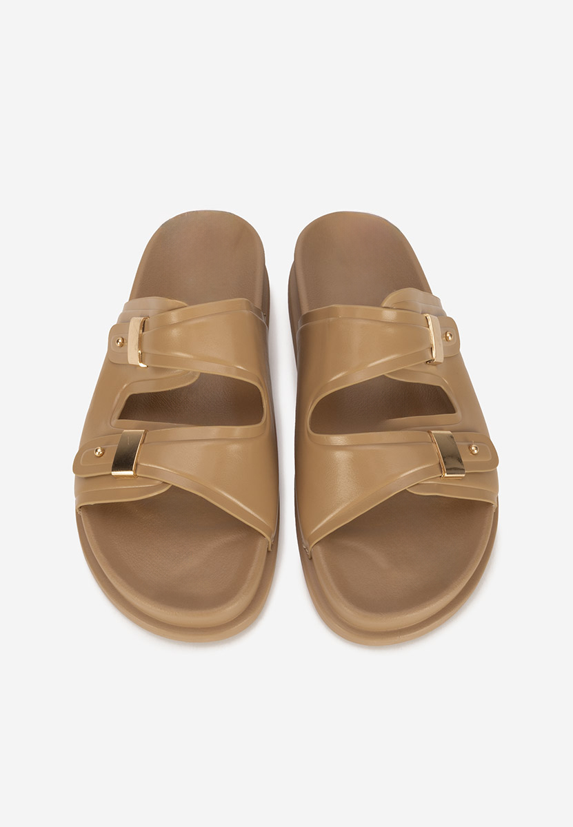 Carmenta khaki telitalpú platform papucs